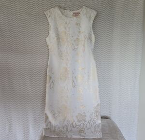 White & Gold Sleeveless Shift Dress